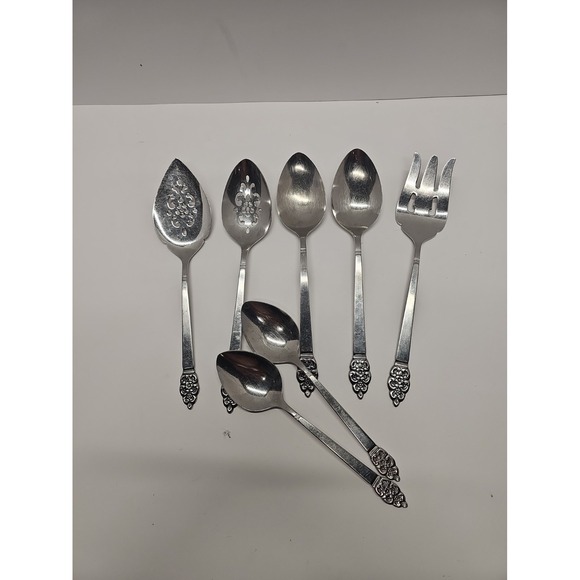 Oneidacraft Other - Oneidacraft Oneida Deluxe Stainless Flatware NORDIC CROWN 7 Serving Pieces